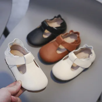 Обувки от телешка кожа за малки момичета; Колекция 2022 г.; Есен градинска обувки за Деца; Нескользящая обувки с мека подметка в британския стил ; Детска мода обувки